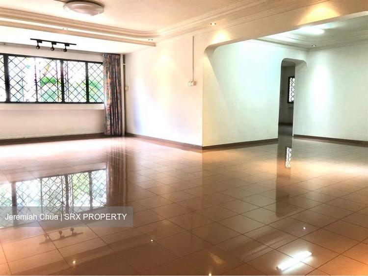 Blk 520 Serangoon North Avenue 4 (Serangoon), HDB Executive #183562872